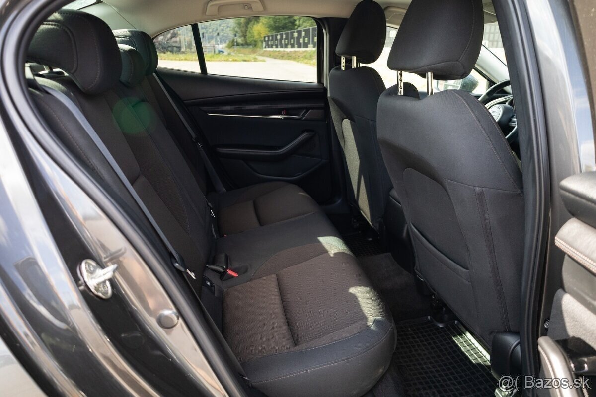 Mazda 3 2.0 Skyactiv G122 Plus - 18