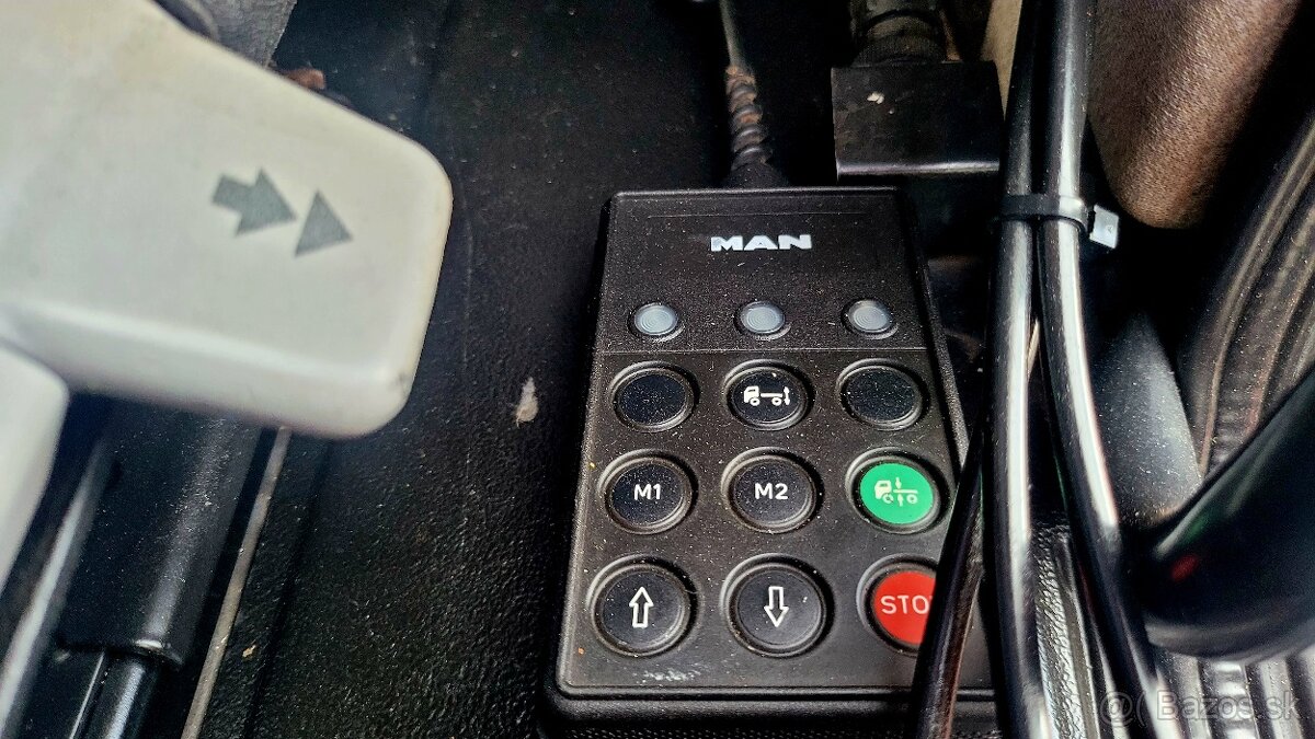 MAN LE15.220 trojstranny sklapac vyklapac - 18