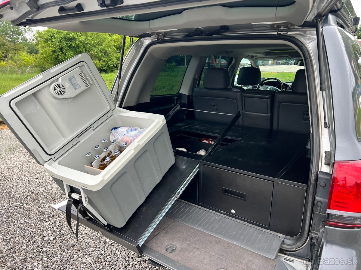 Toyota Land Cruiser 200 4.5 D - 18