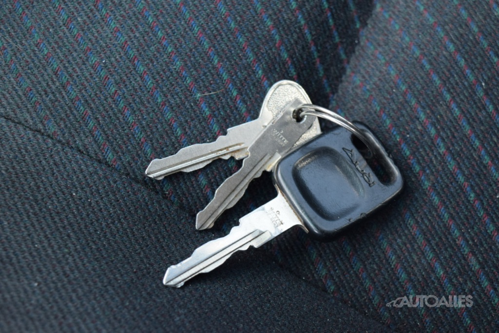 Audi 80 2,0 i 78 kW - 18