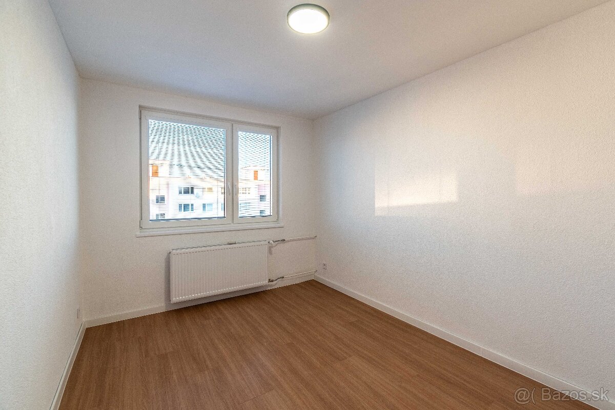 Dizajnový 3 izbový byt po kompletnej rekonštrukcii, loggia - 18