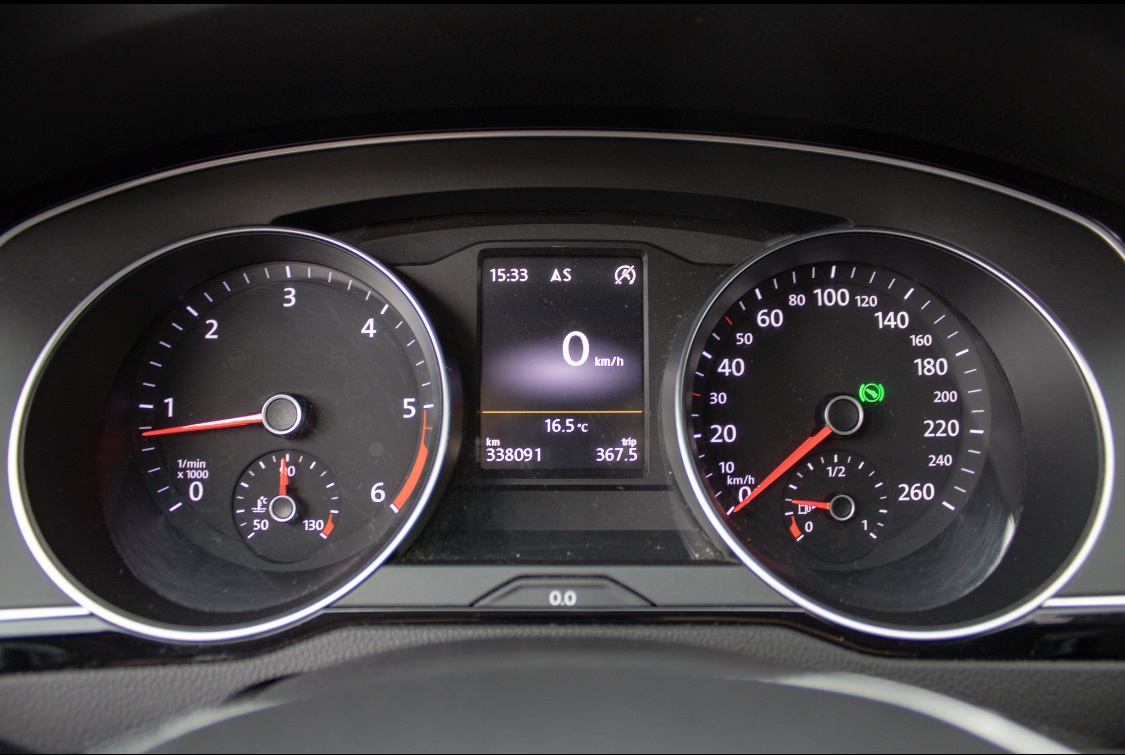 Volkswagen Passat Variant 2.0 TDI - 18