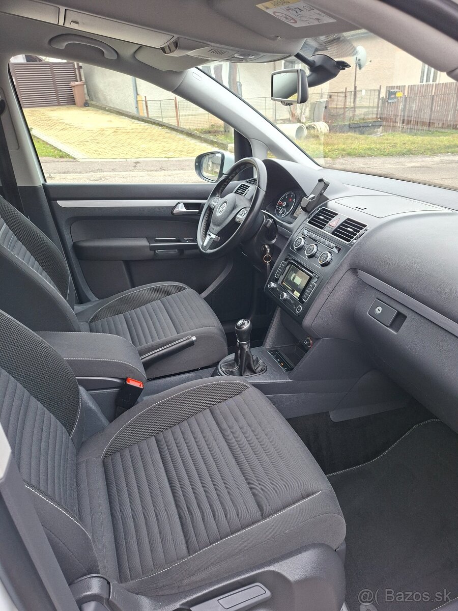 TOURAN CUP 2.0 TDI 103KW 2014 XENON - 18