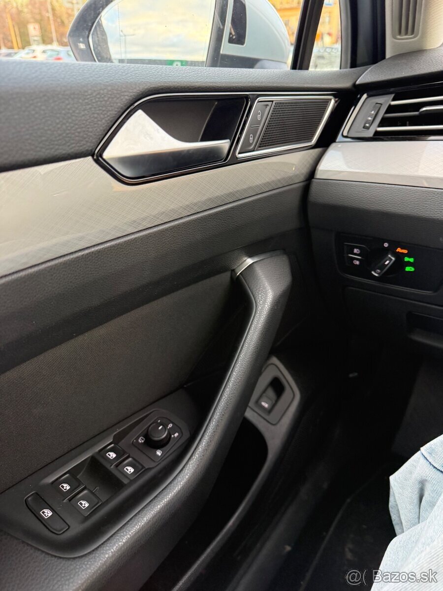 Volkswagen Passat Variant 2.0 TDI EVO Business - 18