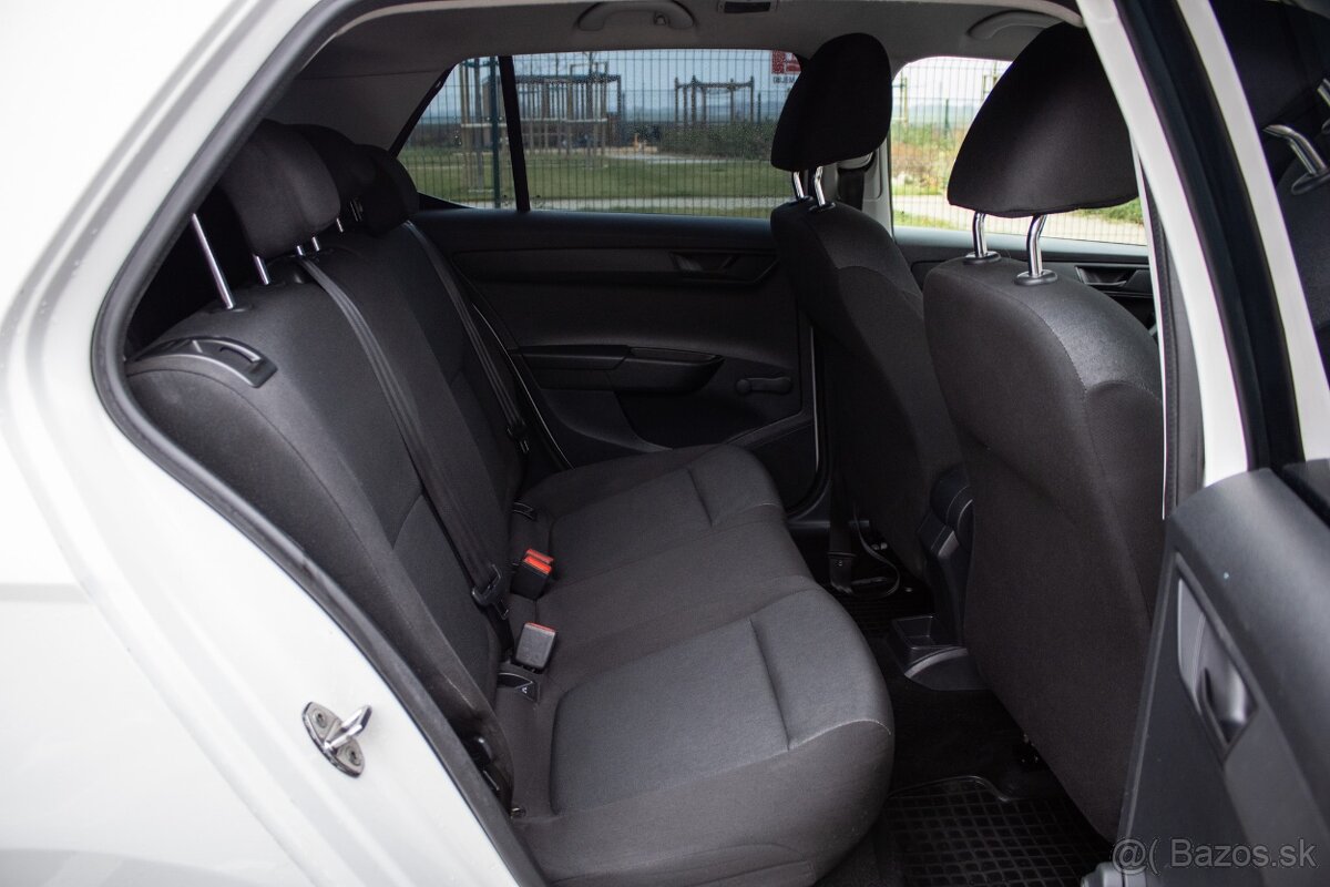 Škoda Fabia 1.0 MPI 44kW Active - 18