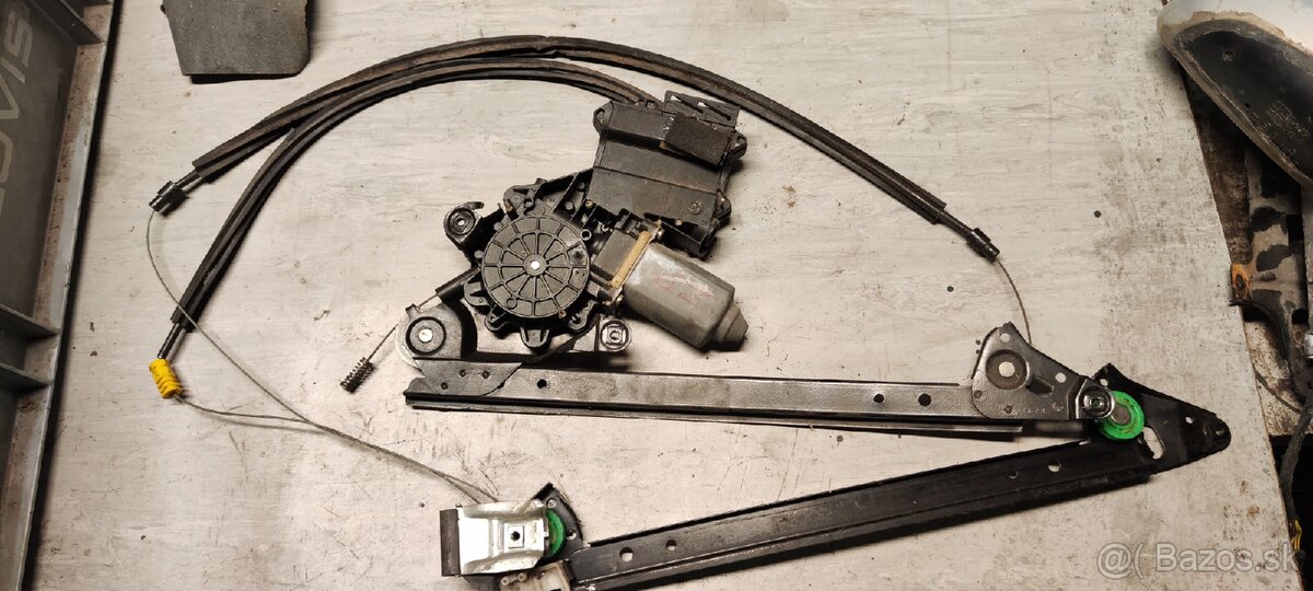 Rozpredám VW Sharan 1998 len diely na foto - 18