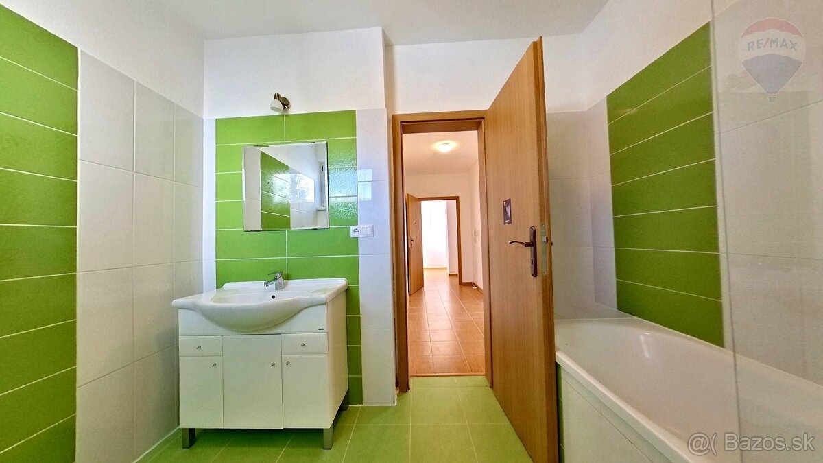 REZERVOVANÉ Predaj rodinný dom Budmerice - 18