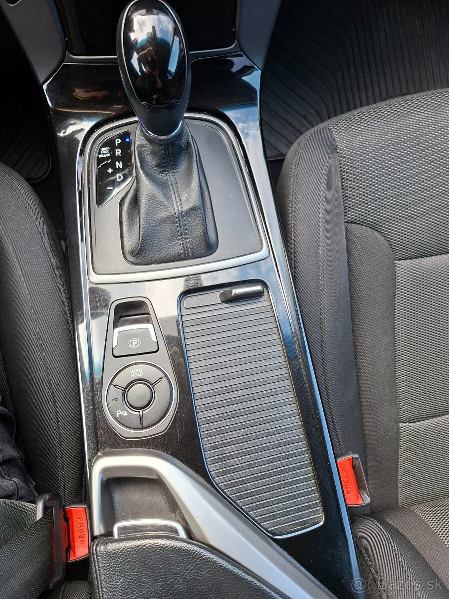 Hyundai i40 CW 1.7 CRDI AUTOMAT - 18