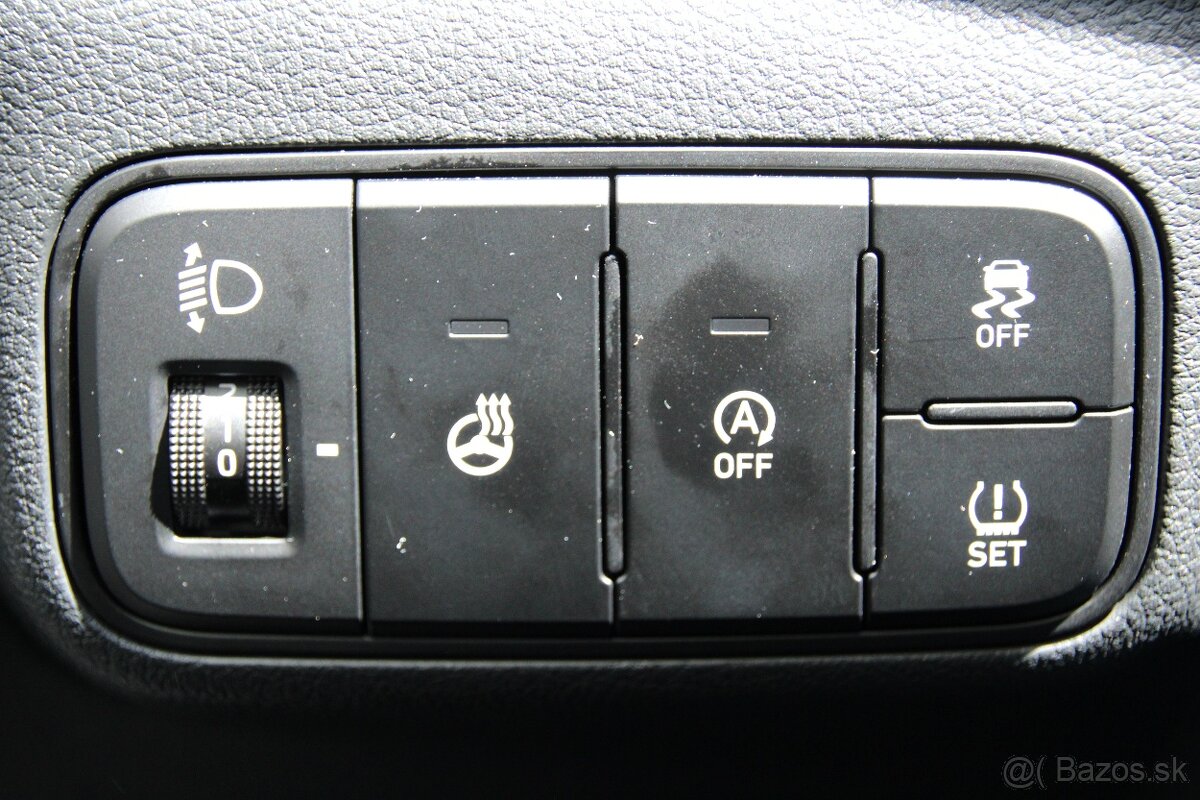 HYUNDAI i20 FL Family - 18