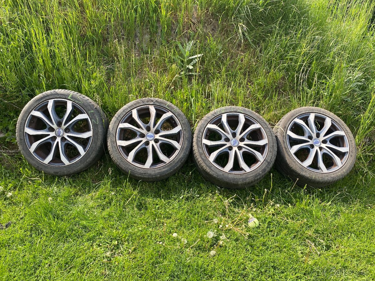 Volvo C70 2.4D 120kW - 18