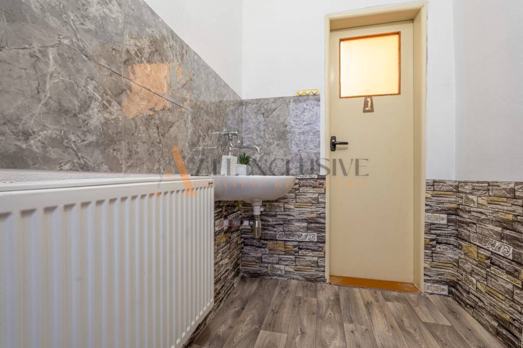 ALL INCLUSIVE l NA PREDAJ PRIESTRANNÝ RODINNÝ DOM V OBCI KAJ - 18