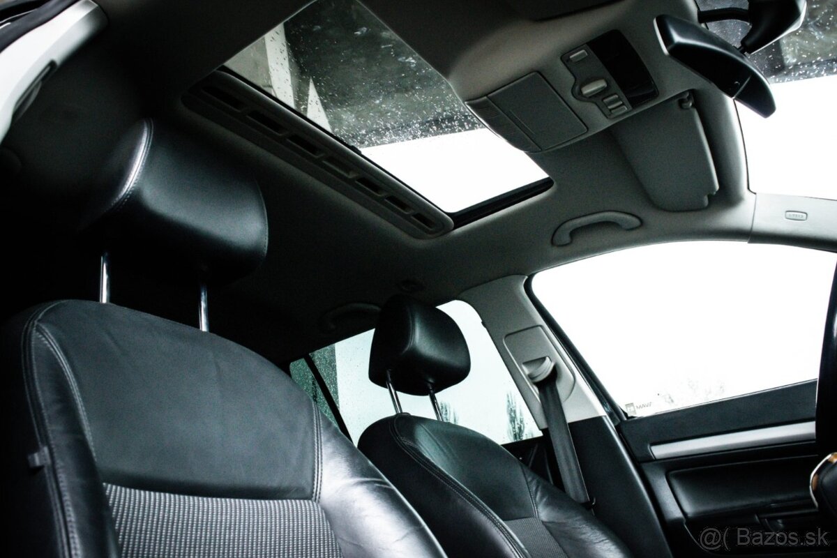 Škoda Octavia Combi 1.4 TSI Elegance - 18