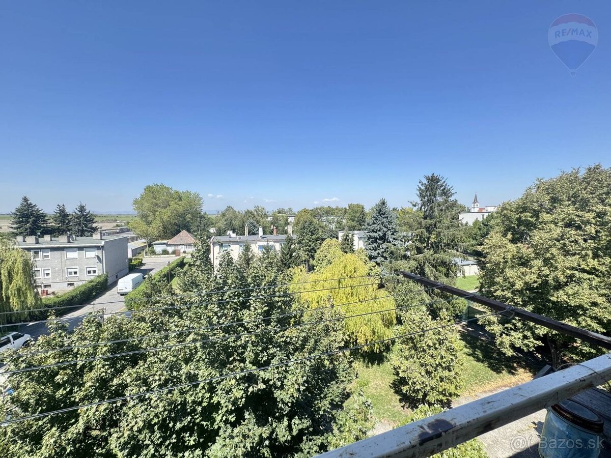 Znížená cena Predaj: 3 izbový byt, Zlaté Klasy, 67 m2, čia - 18