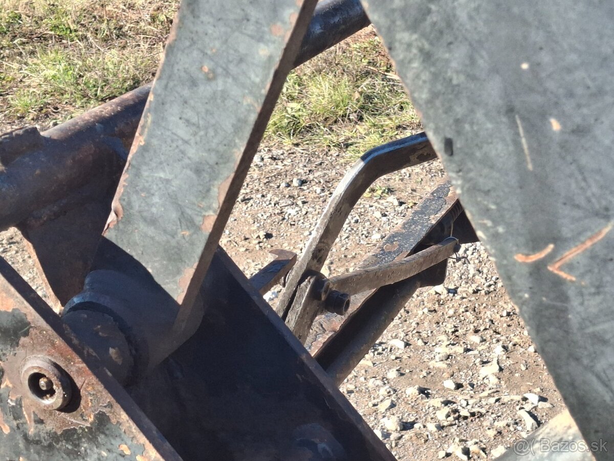 NEW HOLLAND TL 100, 4600 mth - 18