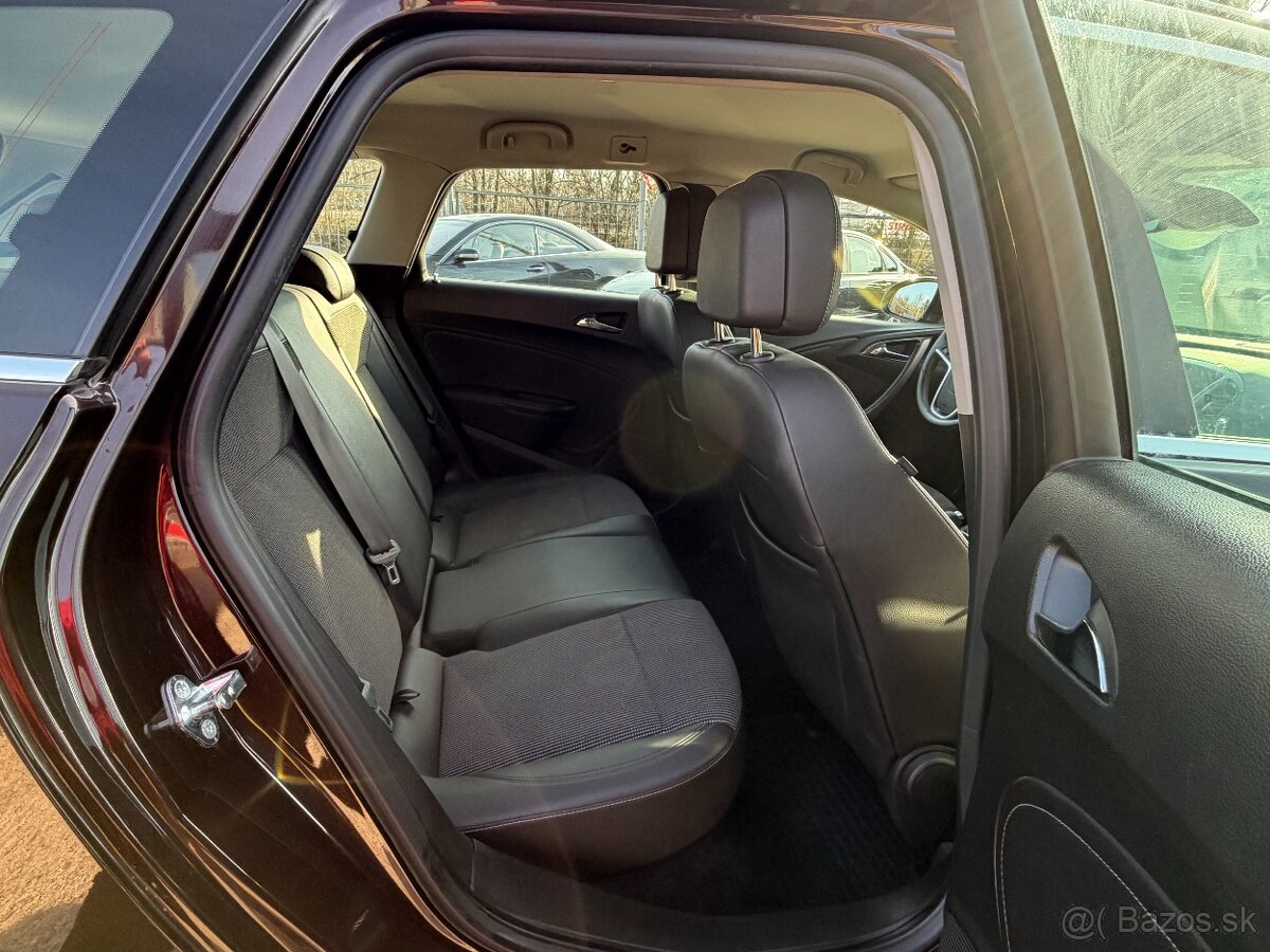 Opel Astra, 1.7CDTI 81KWVýhřev.SedadelNo - 18