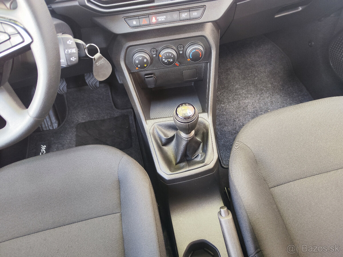 Dacia Sandero 1.0 - 18