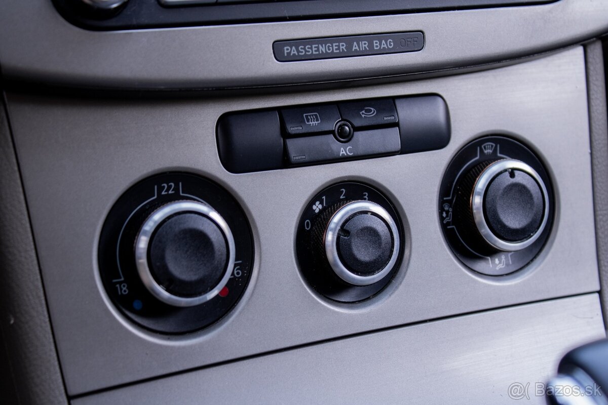 Volkswagen Passat Variant 2.0 TDI Sportline - 18