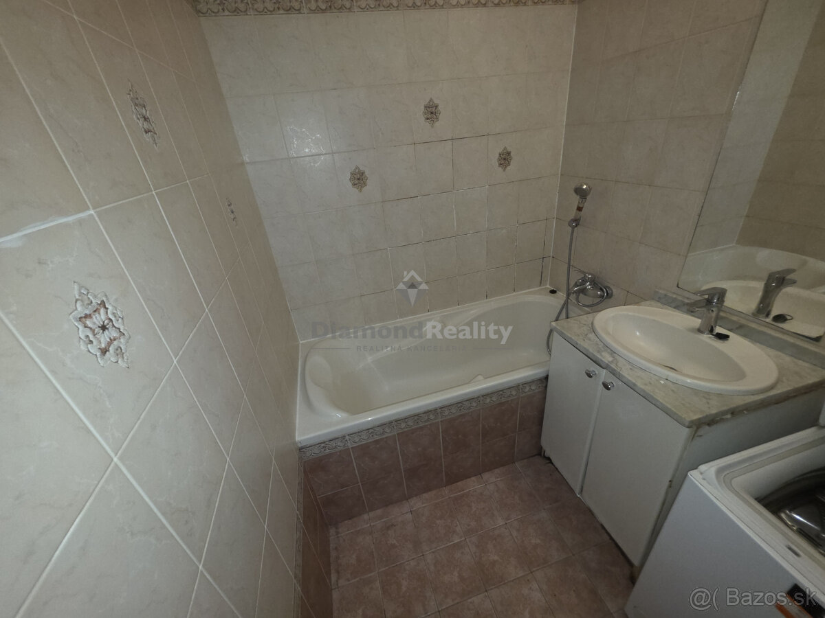 "REZERVOVANÝ" Na predaj 4 izbový byt na KVP, Wuppertálska - 18