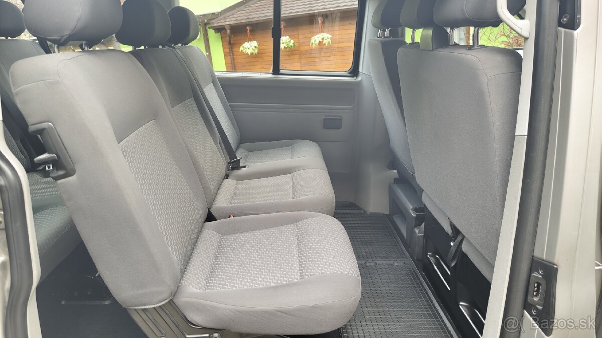 Volkswagen T5.1 Caravelle 2.0 TDi Long 9-miest - 18