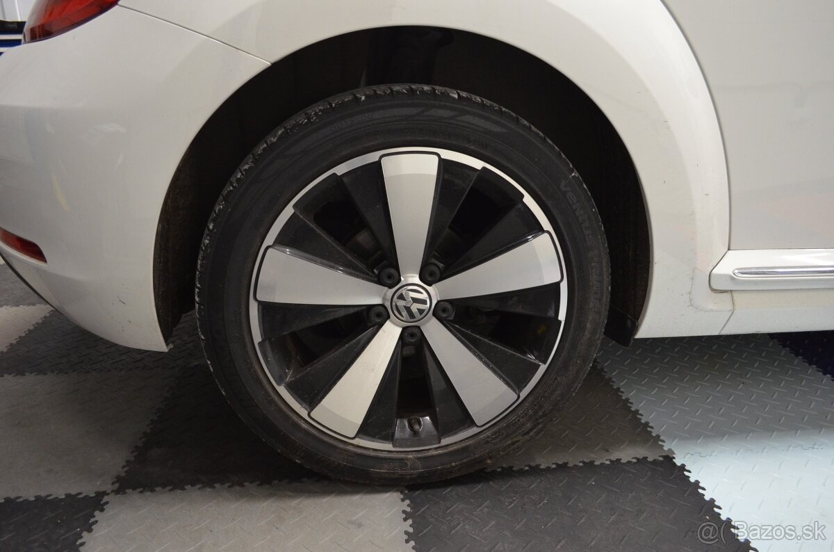 Volkswagen New Beetle 2.0 TDI Design - 18