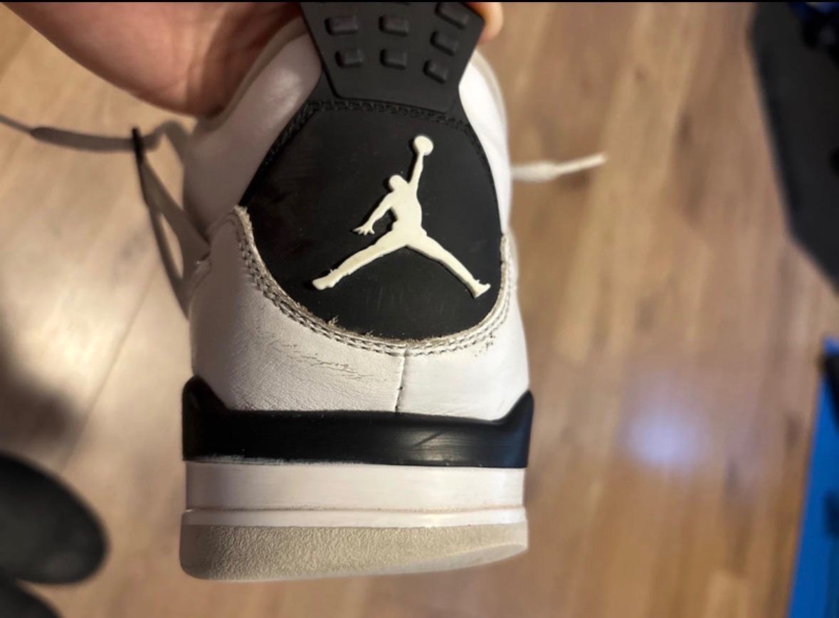 Jordan 4 retro - 18