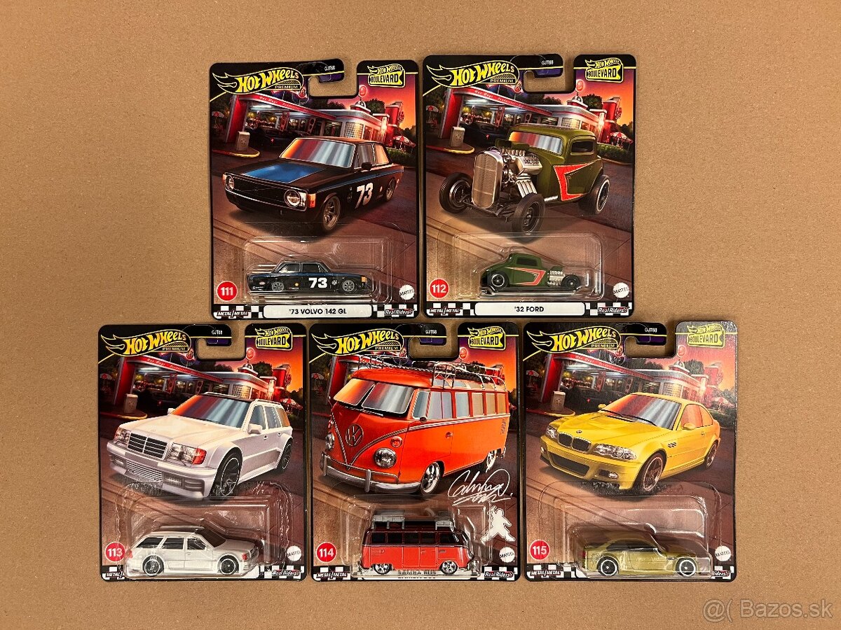 Hot Wheels Premium - Set - 18