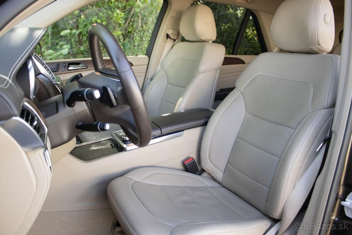 Mercedes-Benz ML 350d - 18