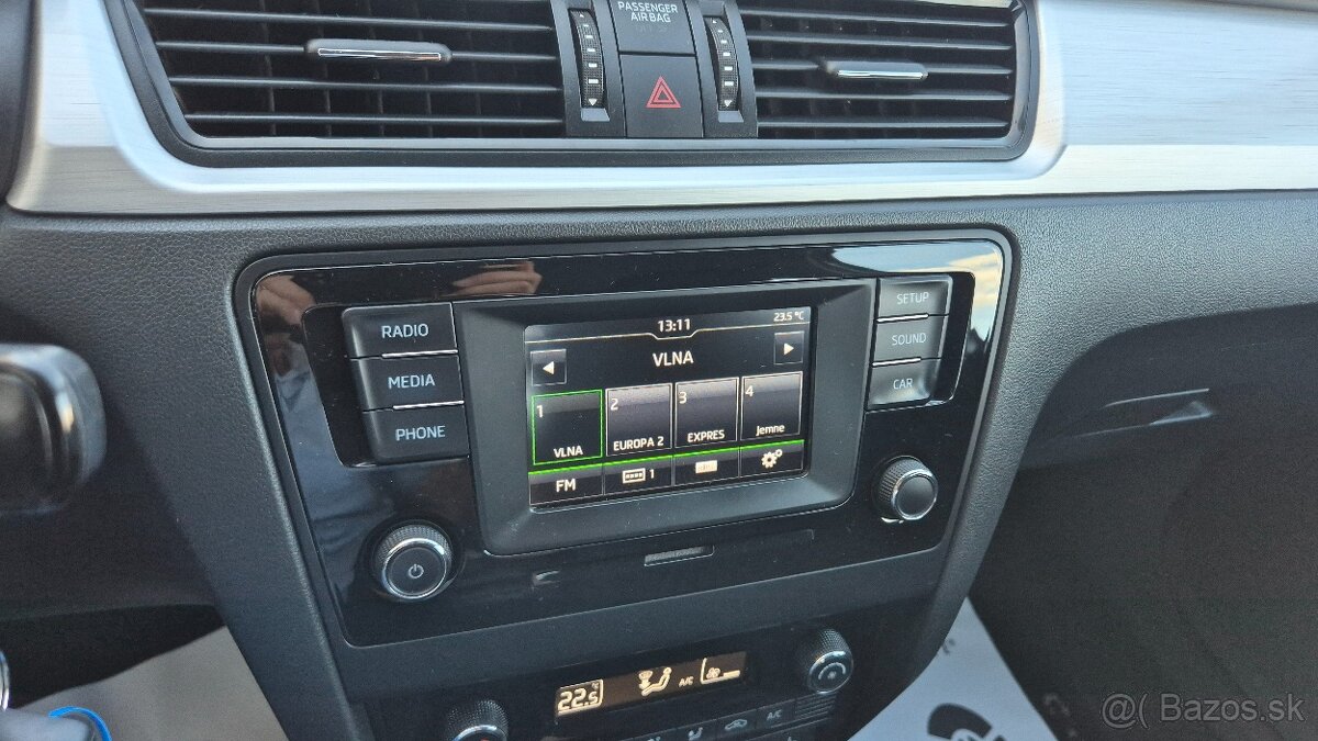 Škoda Rapid Spaceback SB 1.2 TSI 90k Drive - 18