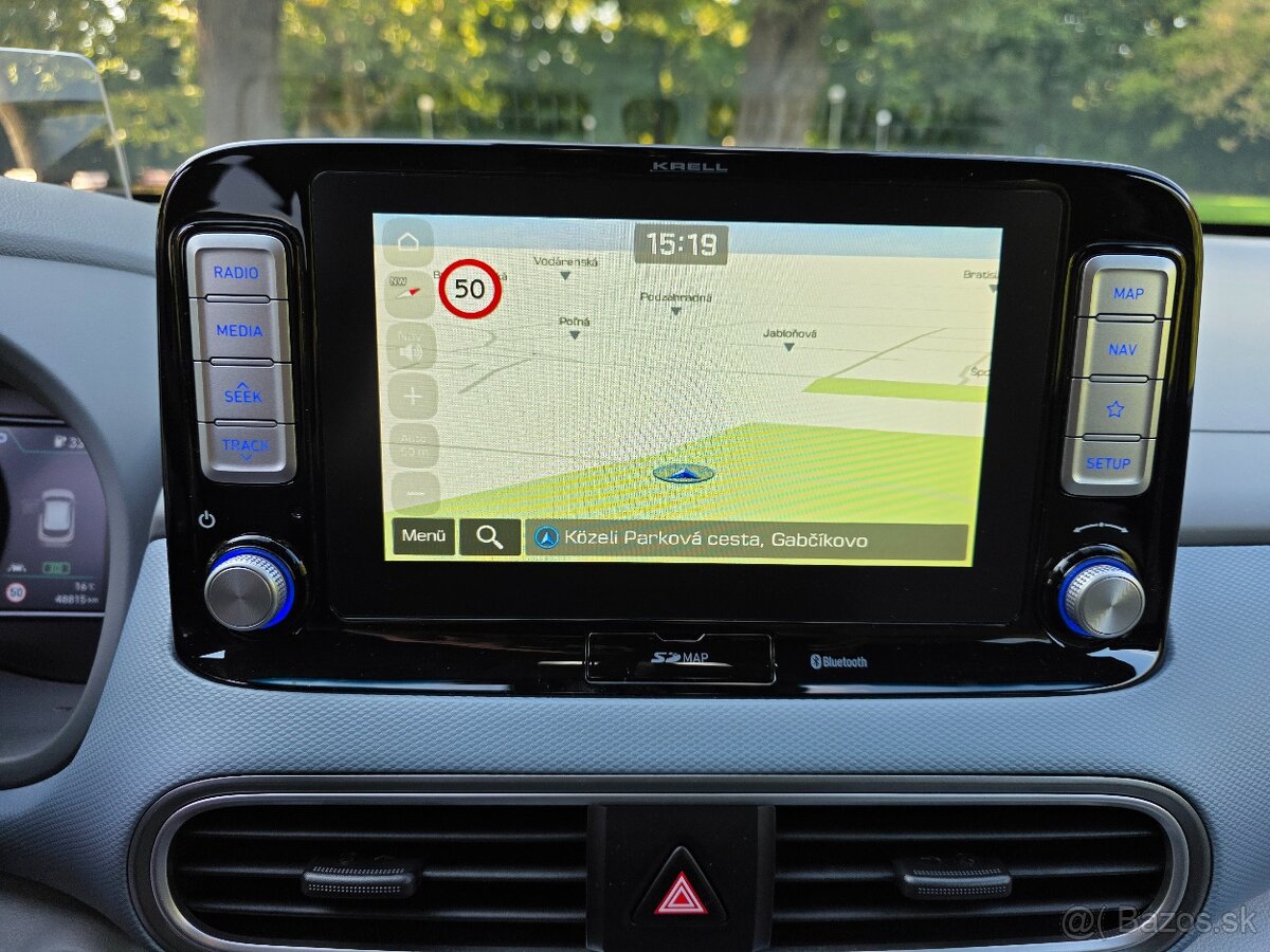 Hyundai KONA electric 150 Premium+ 64kWh tep.cerpadlom - 18