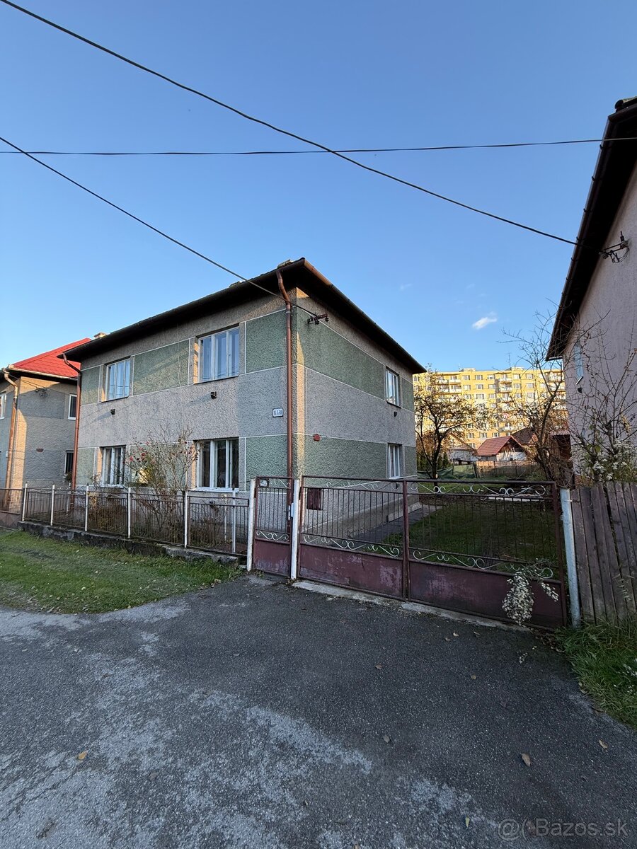 RODINNÝ DOM - HNÚŠŤA - 18