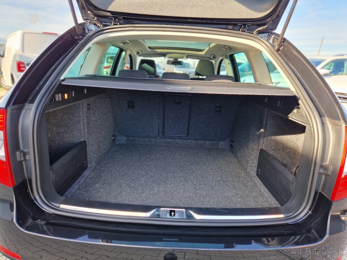 Škoda Superb Combi 2.0 TDI CR Elegance - 18