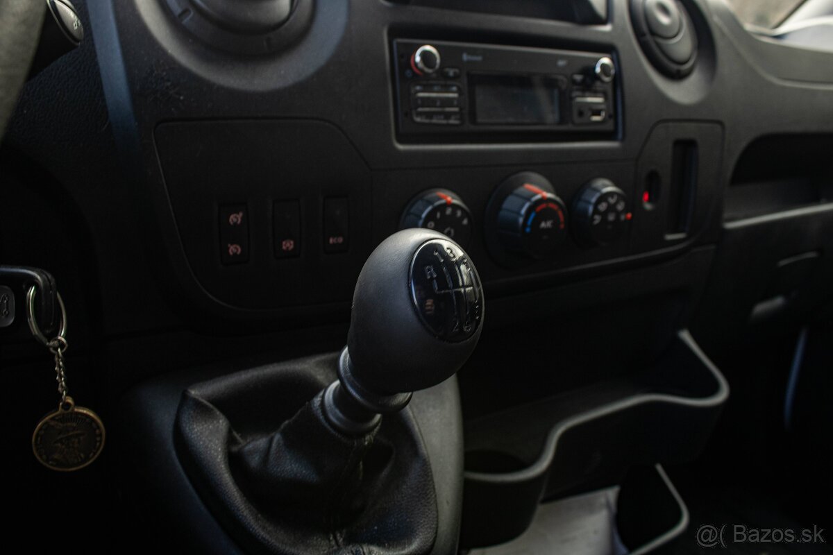 Renault Master 2.3 Diesel 107 kW, 6MT - 18