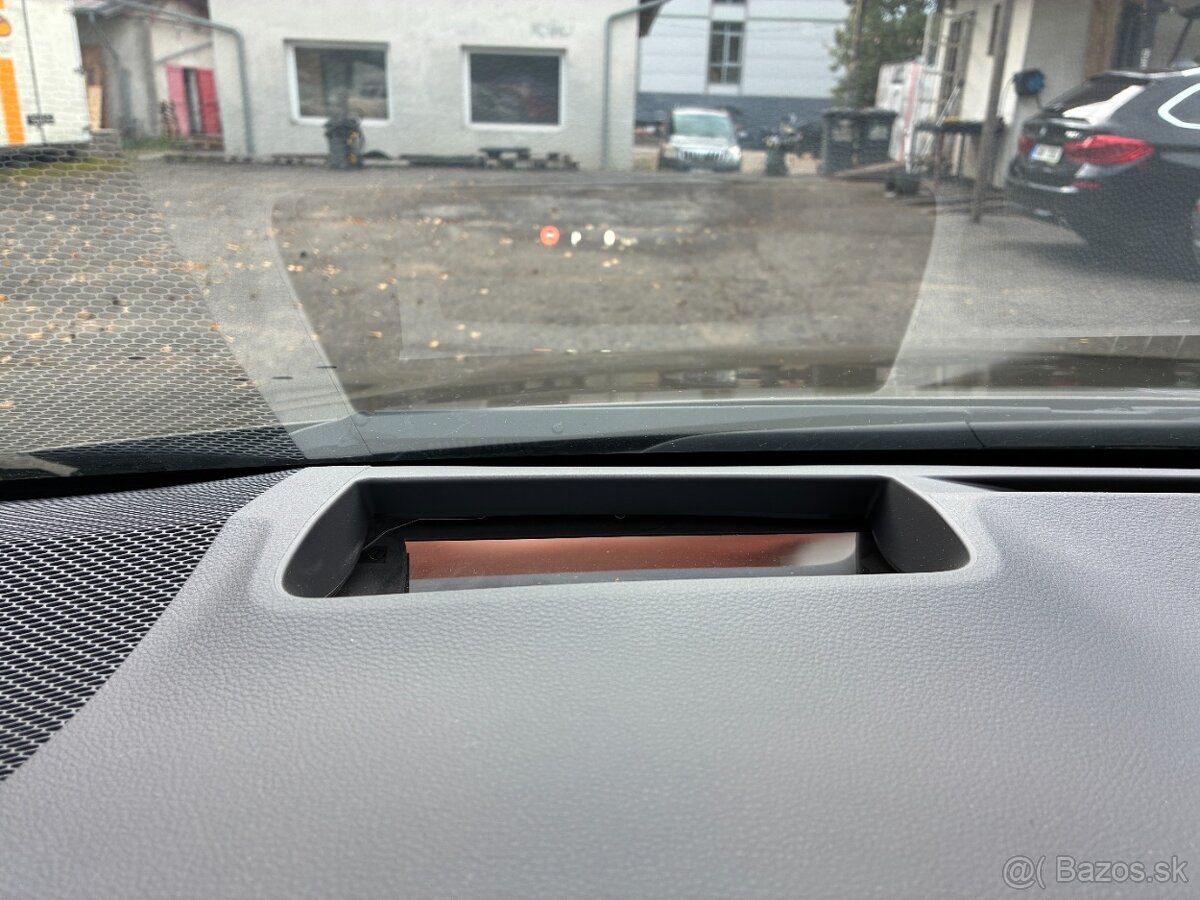 Toyota Corolla Hybrid 2.0 r.v.2024/3 e-CVT 112 kW EXECUTIVE - 18