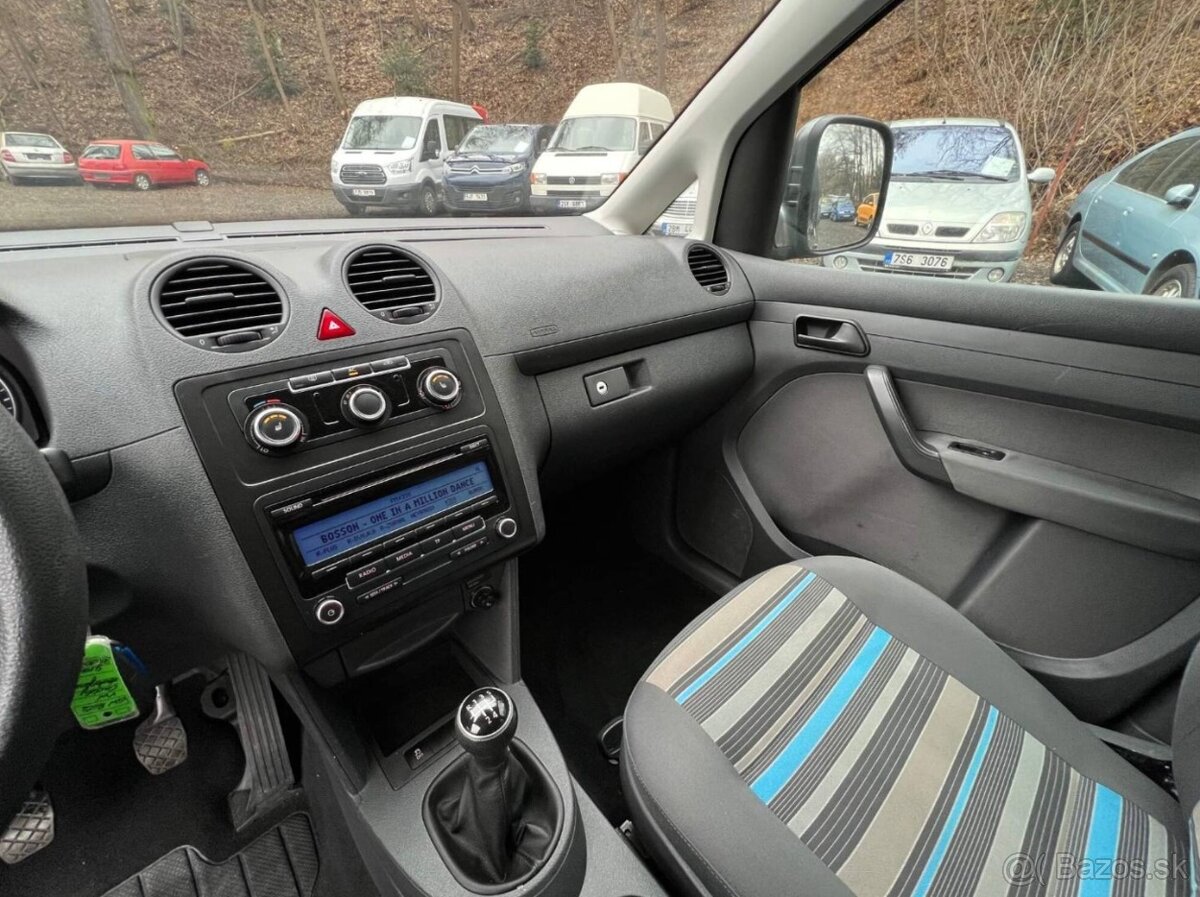 VW Caddy 1.2 TSI 77 kW 2x šoupačky 2011 klima serviska - 18