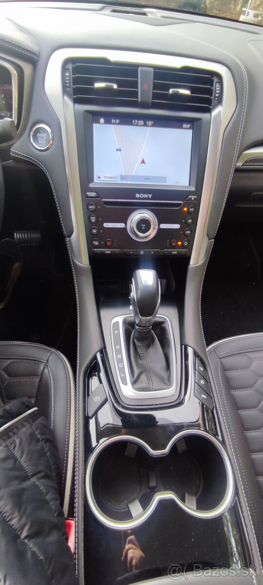 Ford Mondeo VIGNALE HYBRID 2,0 BENZIN+HEV,14159KM - 18