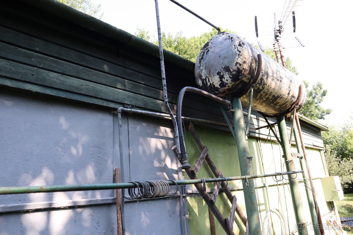 ZÁHRADKÁRSKA CHATA V LONE PRÍRODY - 18