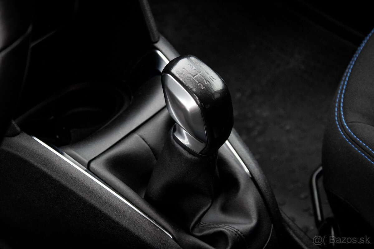 Peugeot 208 1.2 PureTech Style - 18