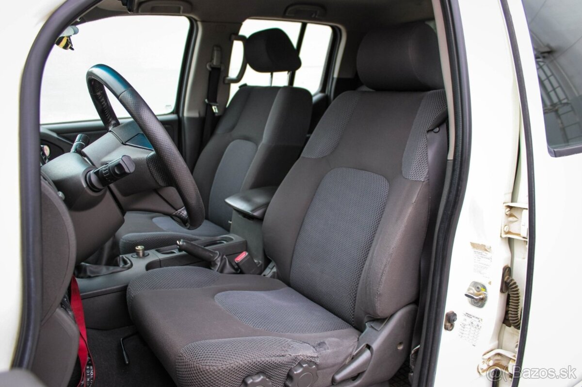 Nissan Navara DoubleCab 2.5D XE - 18