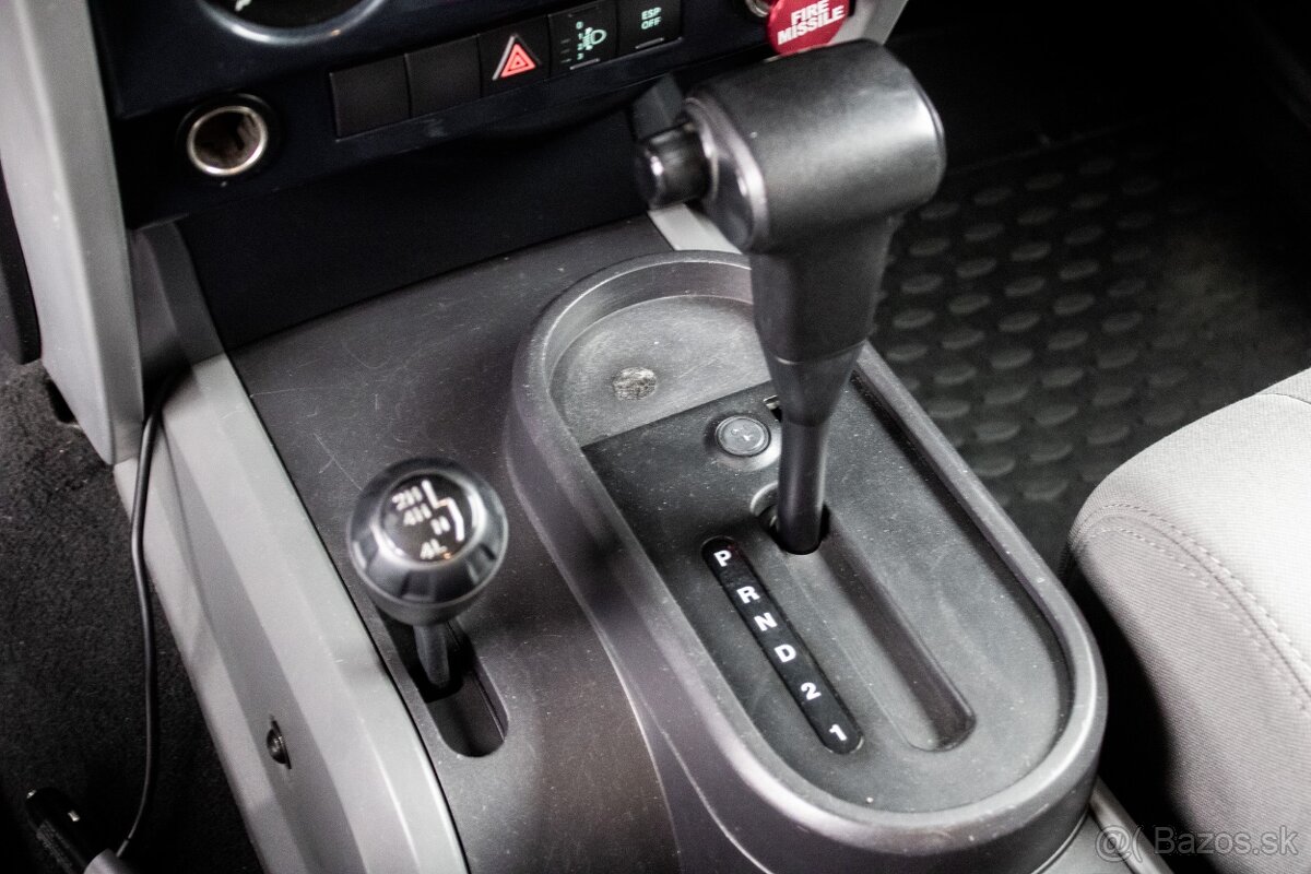 Jeep Wrangler 3.8 V6 - 18