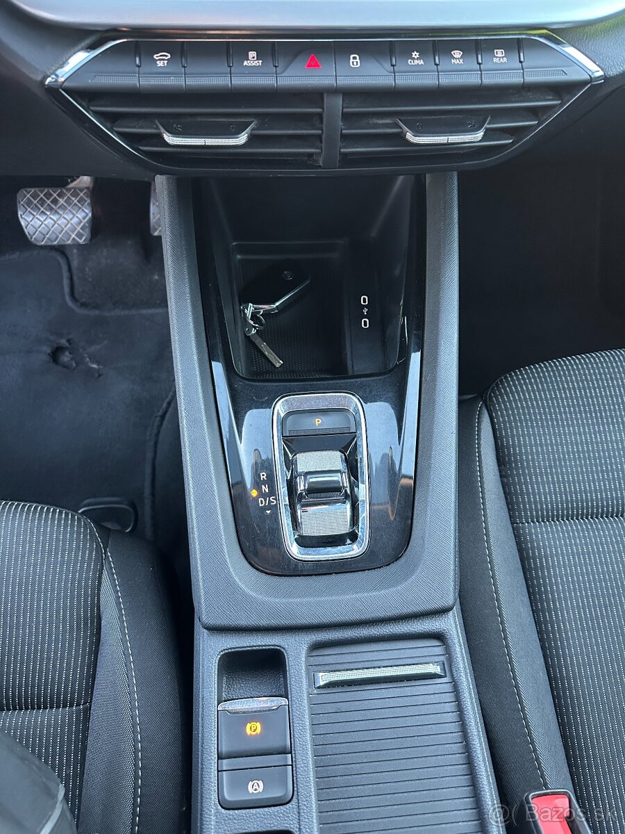 Skoda octavia 4 combi-2.0Tdi-DSG-RV:2020-VIRTUAL-Panorama- - 18