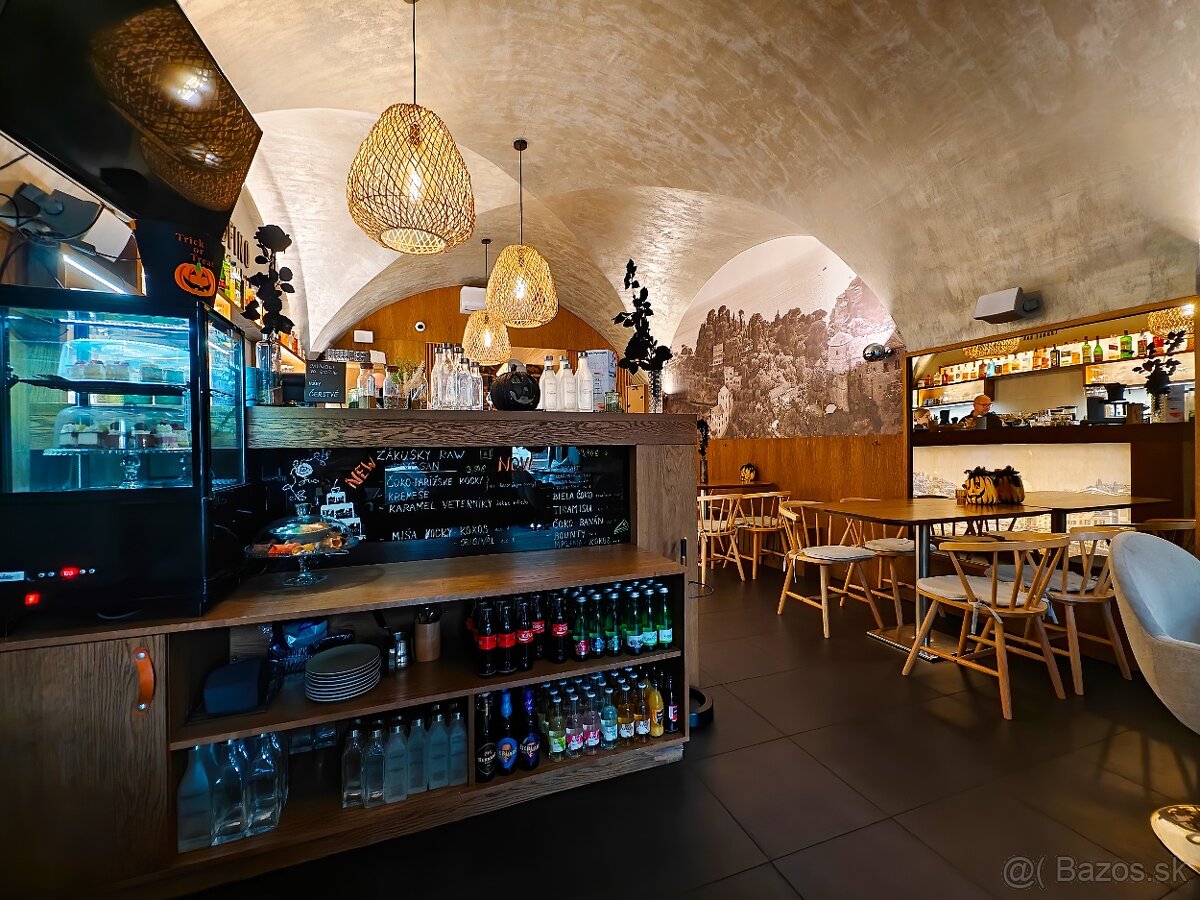 Luxusná zabehnutá kaviareň ul. Hlavná, Košice - Staré Mesto - 18