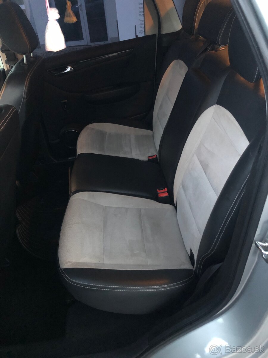 MERCEDES-BENZ B180 CDI AUTOMAT - DESIGNO - ALCANTARA - 18