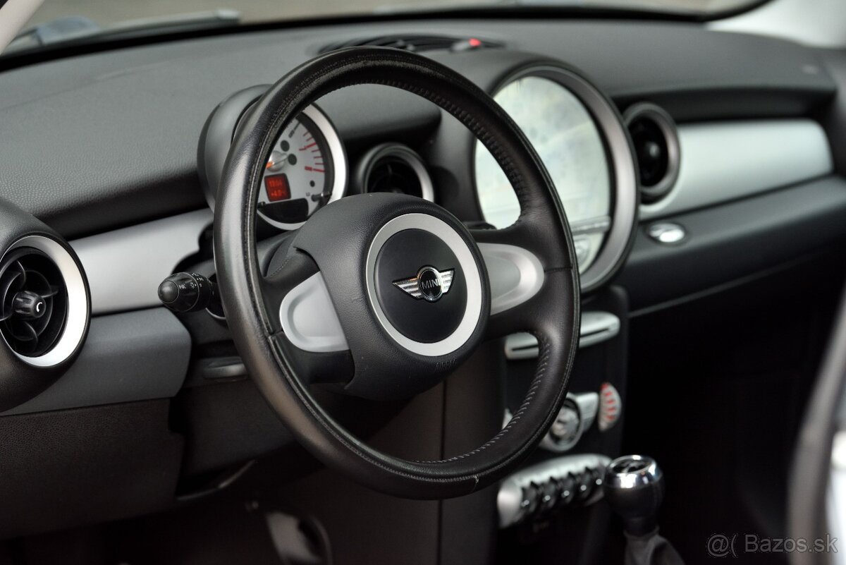 Mini One - 18