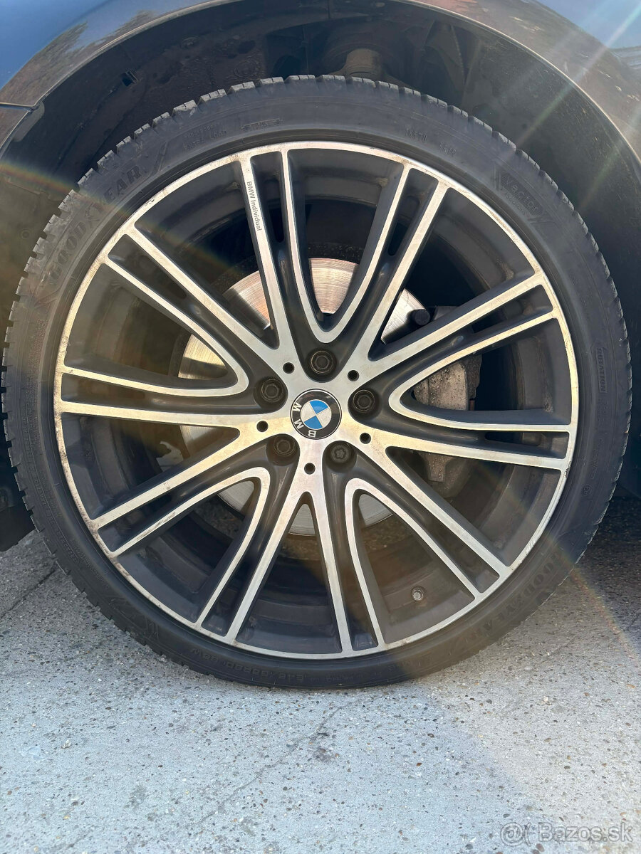 BMW Rad 5 530d xDrive A/T - 18