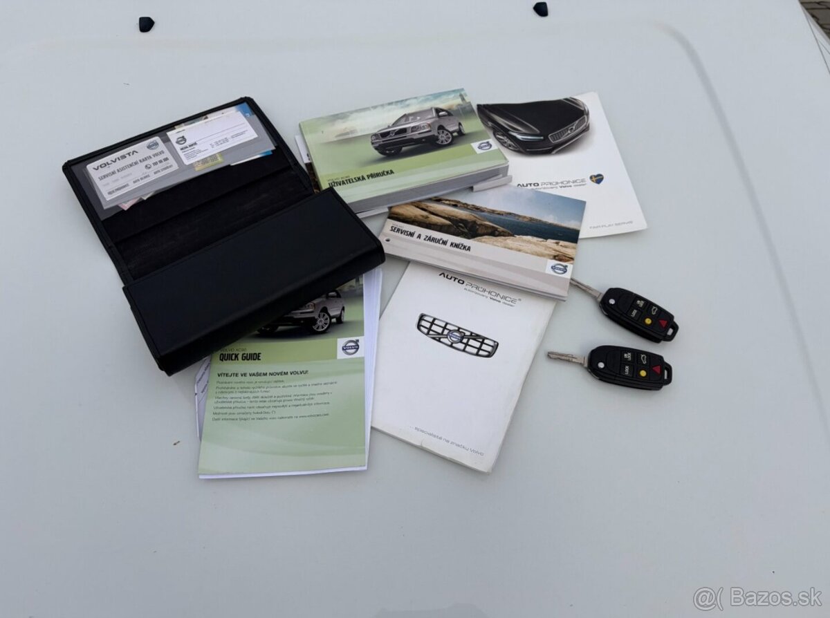 Volvo XC90 D5 AWD ČR 7 MÍST - 18