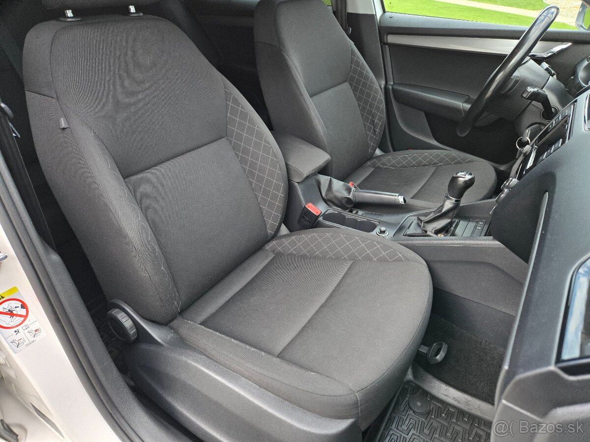 ŠKODA OCTAVIA Combi 2017 - 18