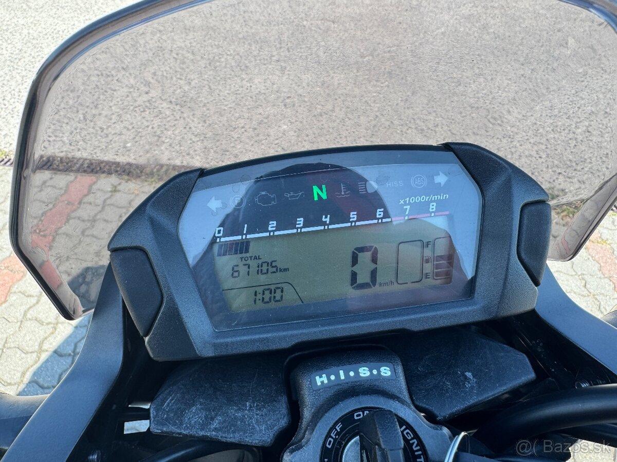 Honda NC750S DCT - 18