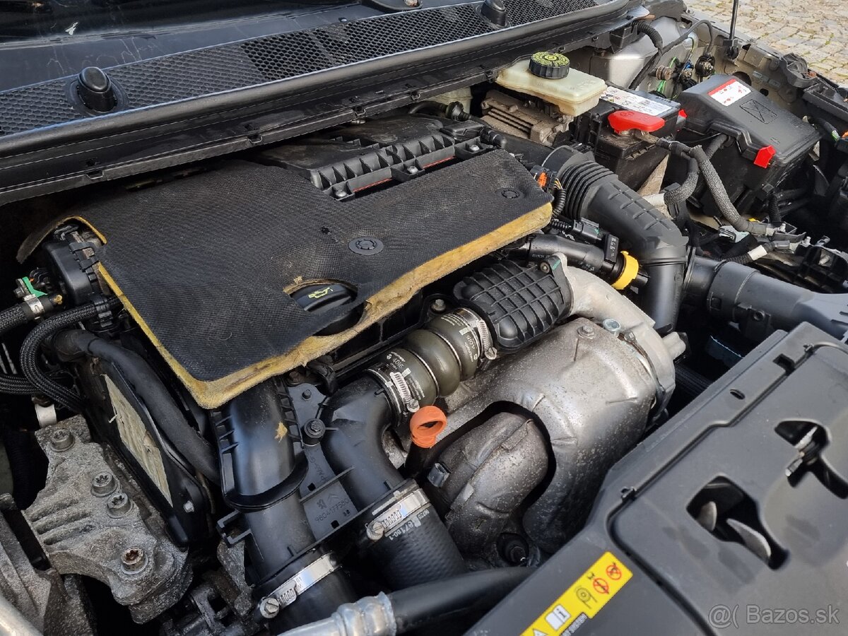 Peugeot 308sw 1.6HDI - 18