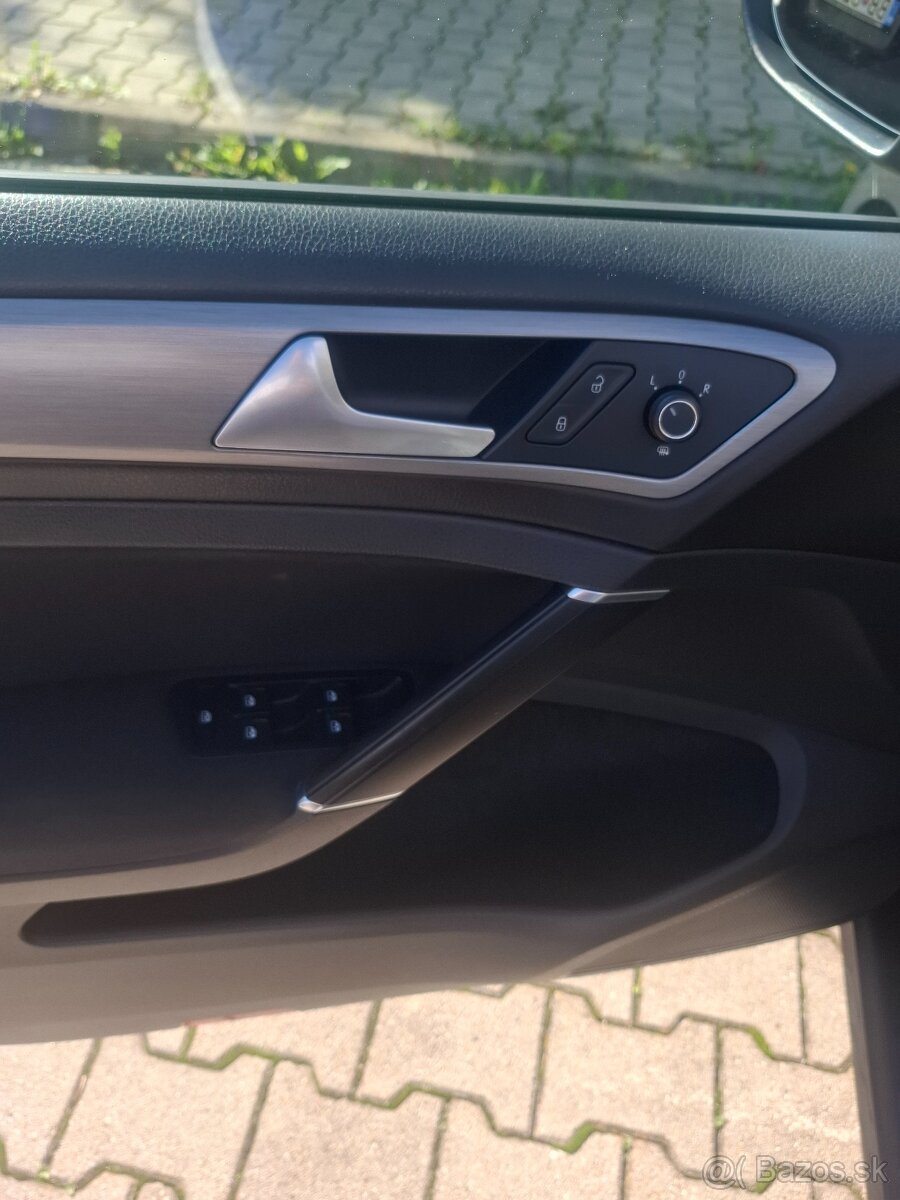 Volkswagen Golf 7 variant 1.6tdi 81kw - 18