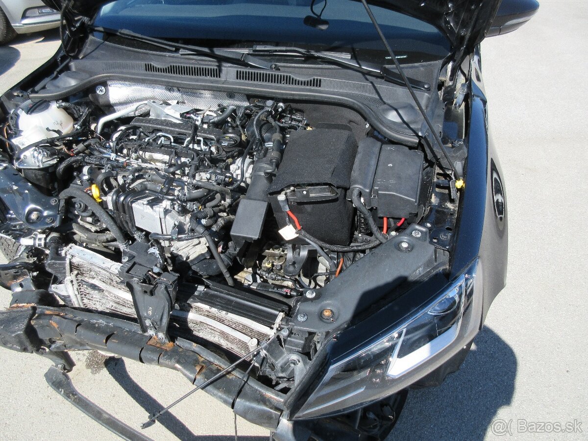 Volkswagen Jetta 2.0 TDI 150k Business Highline - 18